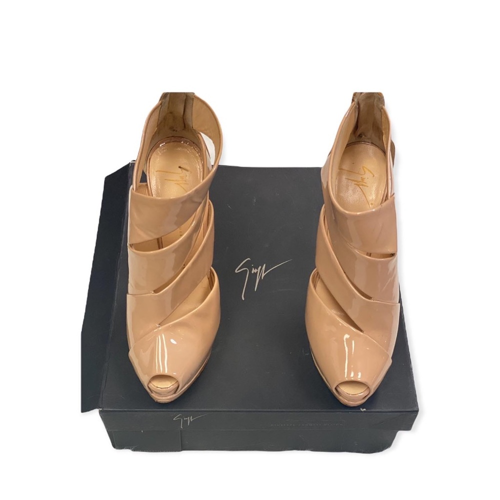Giuseppe Zanotti Sharon e20328 Blush Sz 37.5/7.5